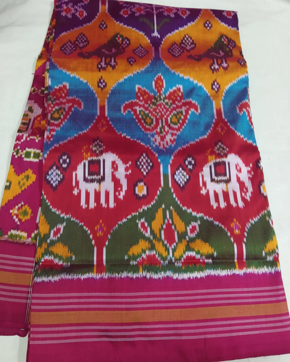 Silk Ikat Saree, · పట్టు ఇకత్ చీర,