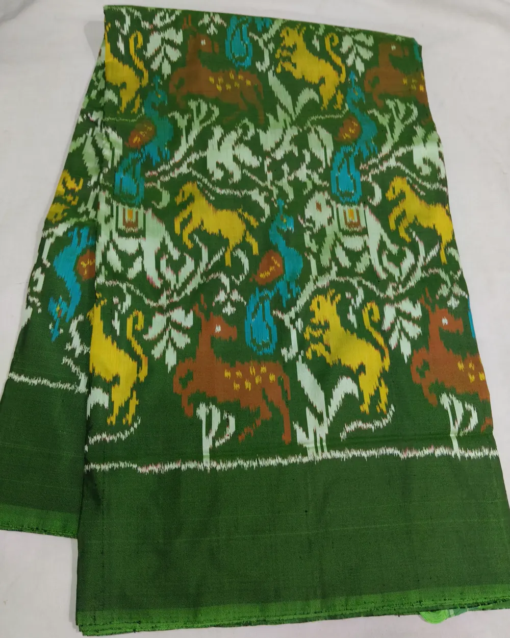 Silk Ikat Saree, · పట్టు ఇకత్ చీర,
