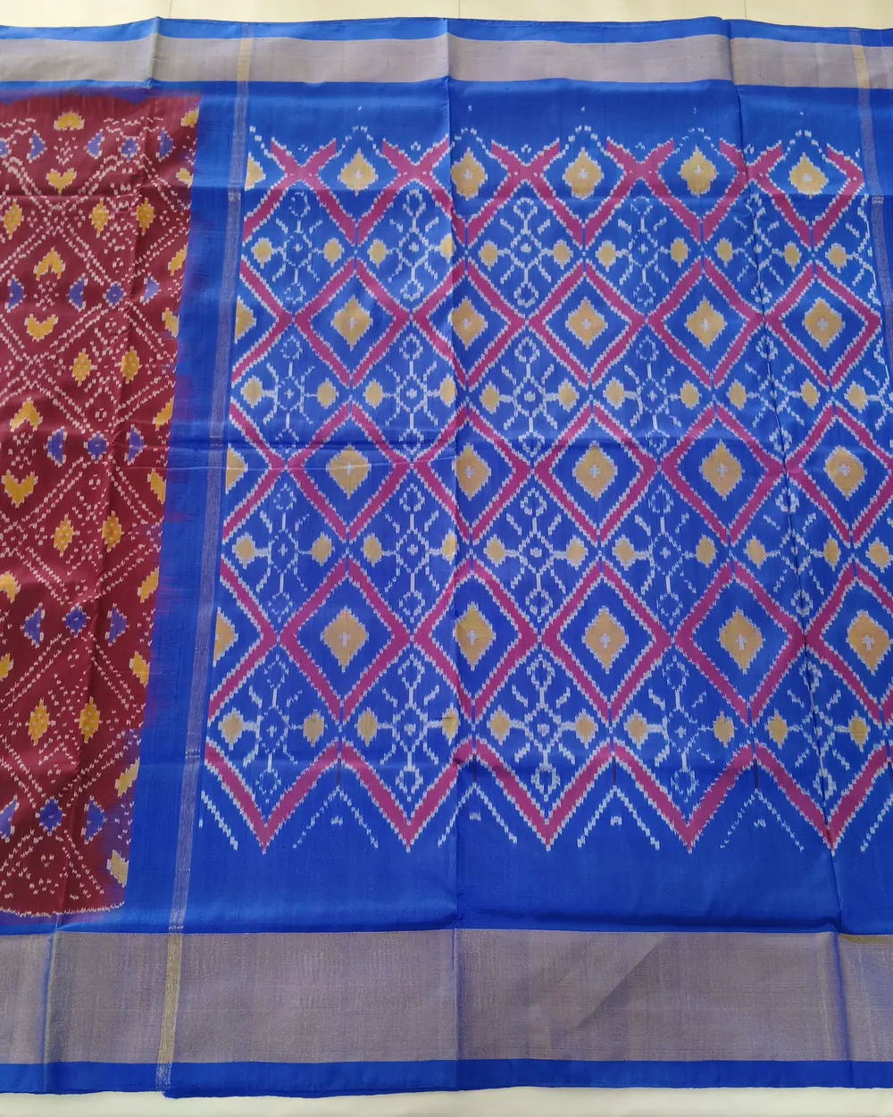 Silk Ikat Saree, · పట్టు ఇకత్ చీర,