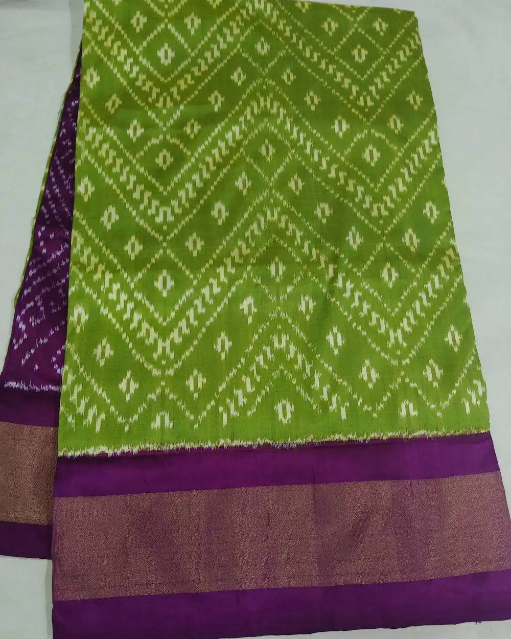 Silk Ikat Saree, · పట్టు ఇకత్ చీర,