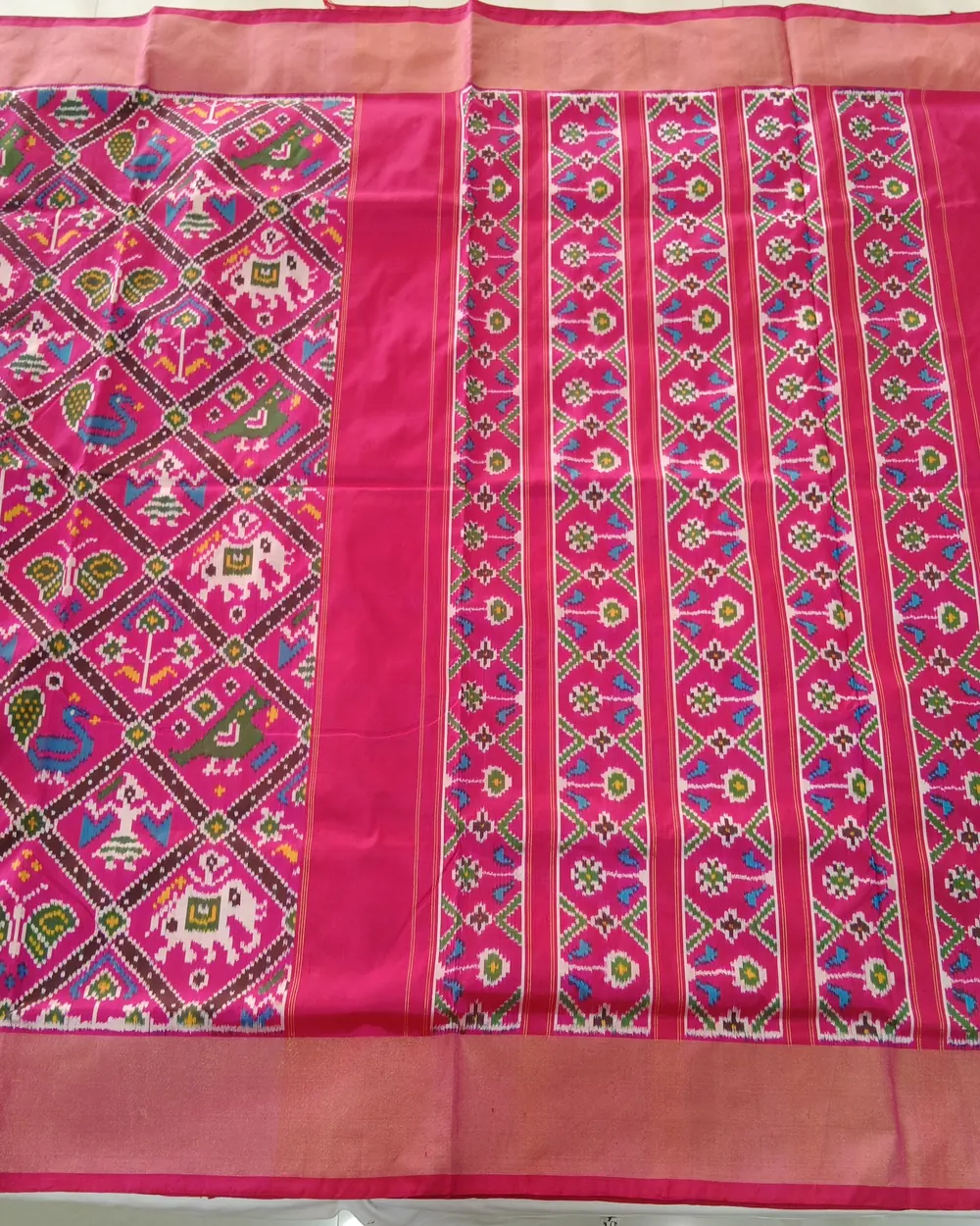 Silk Ikat Saree, · పట్టు ఇకత్ చీర,
