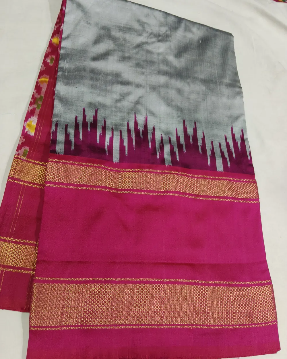 Silk Ikat Saree, · పట్టు ఇకత్ చీర,
