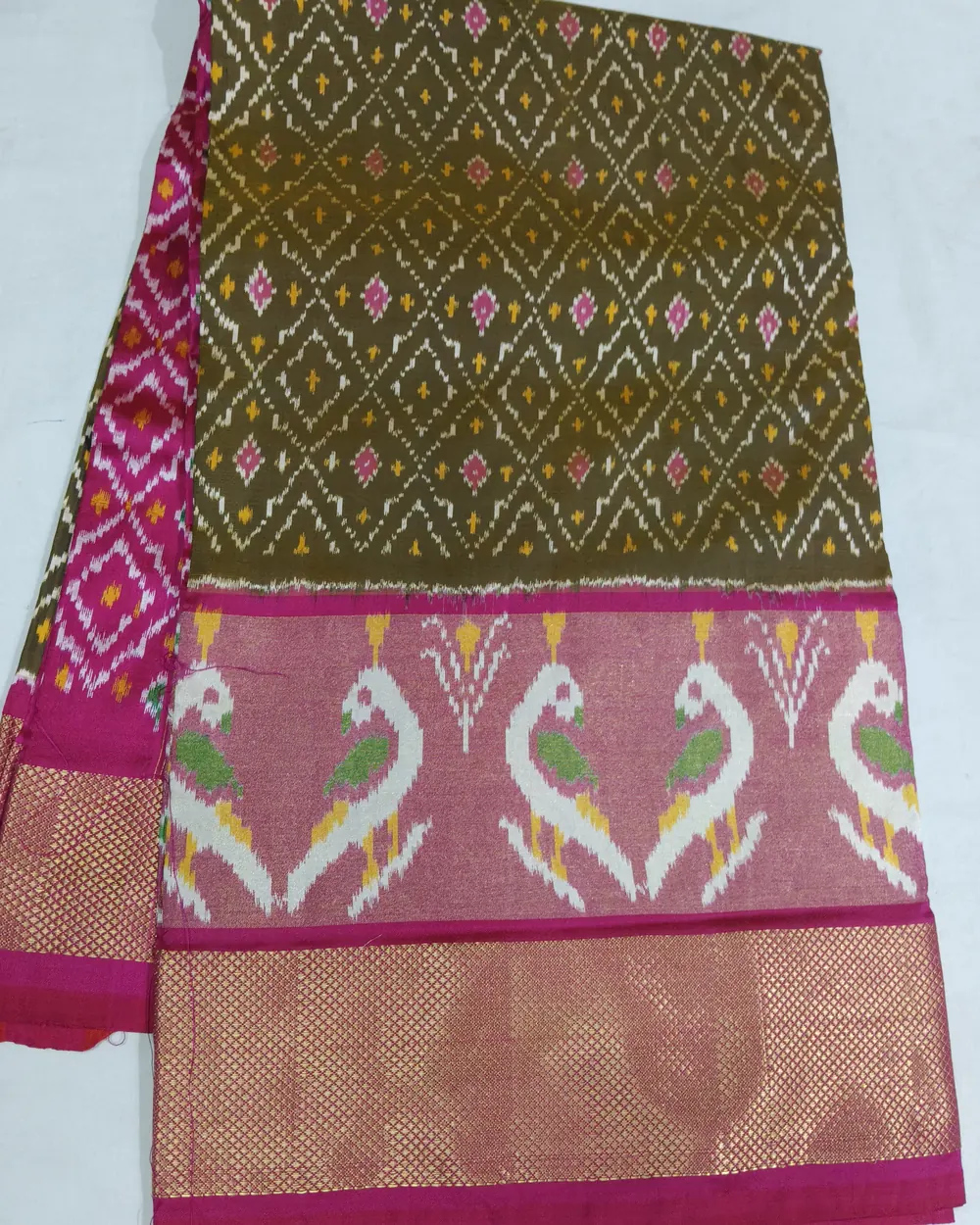 Silk Ikat Saree, · పట్టు ఇకత్ చీర,