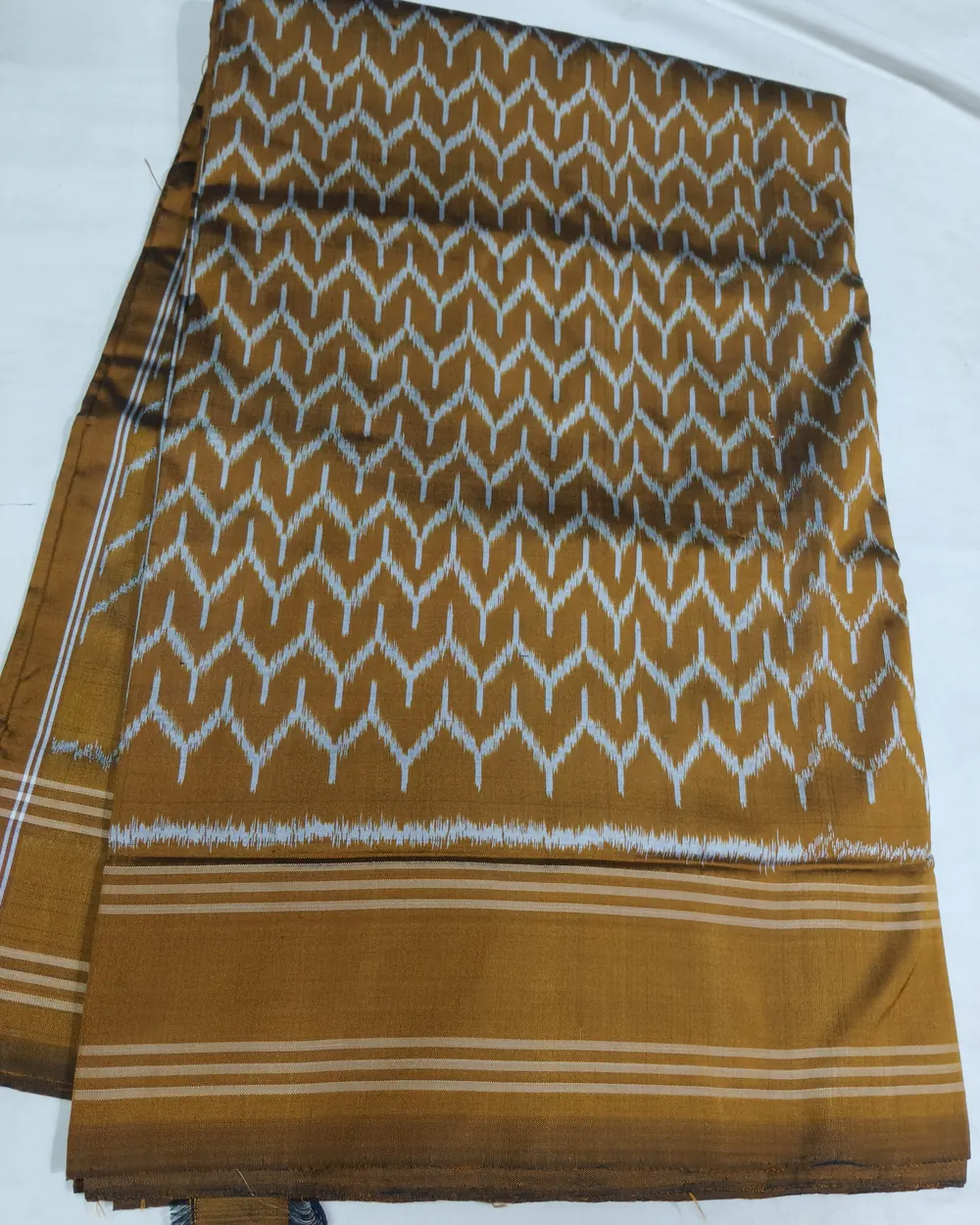 Silk Ikat Saree, · పట్టు ఇకత్ చీర,