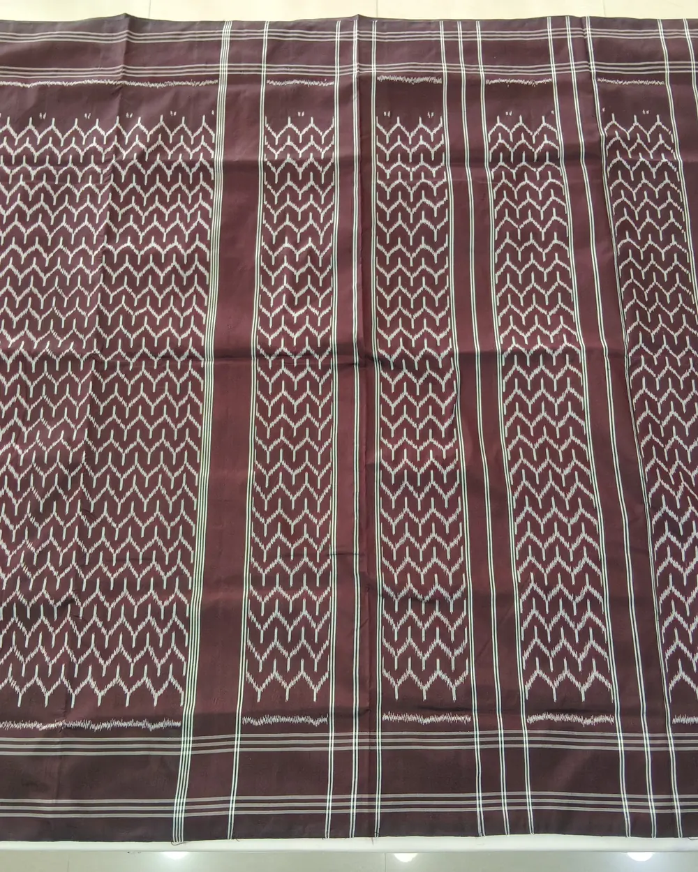 Silk Ikat Saree, · పట్టు ఇకత్ చీర,