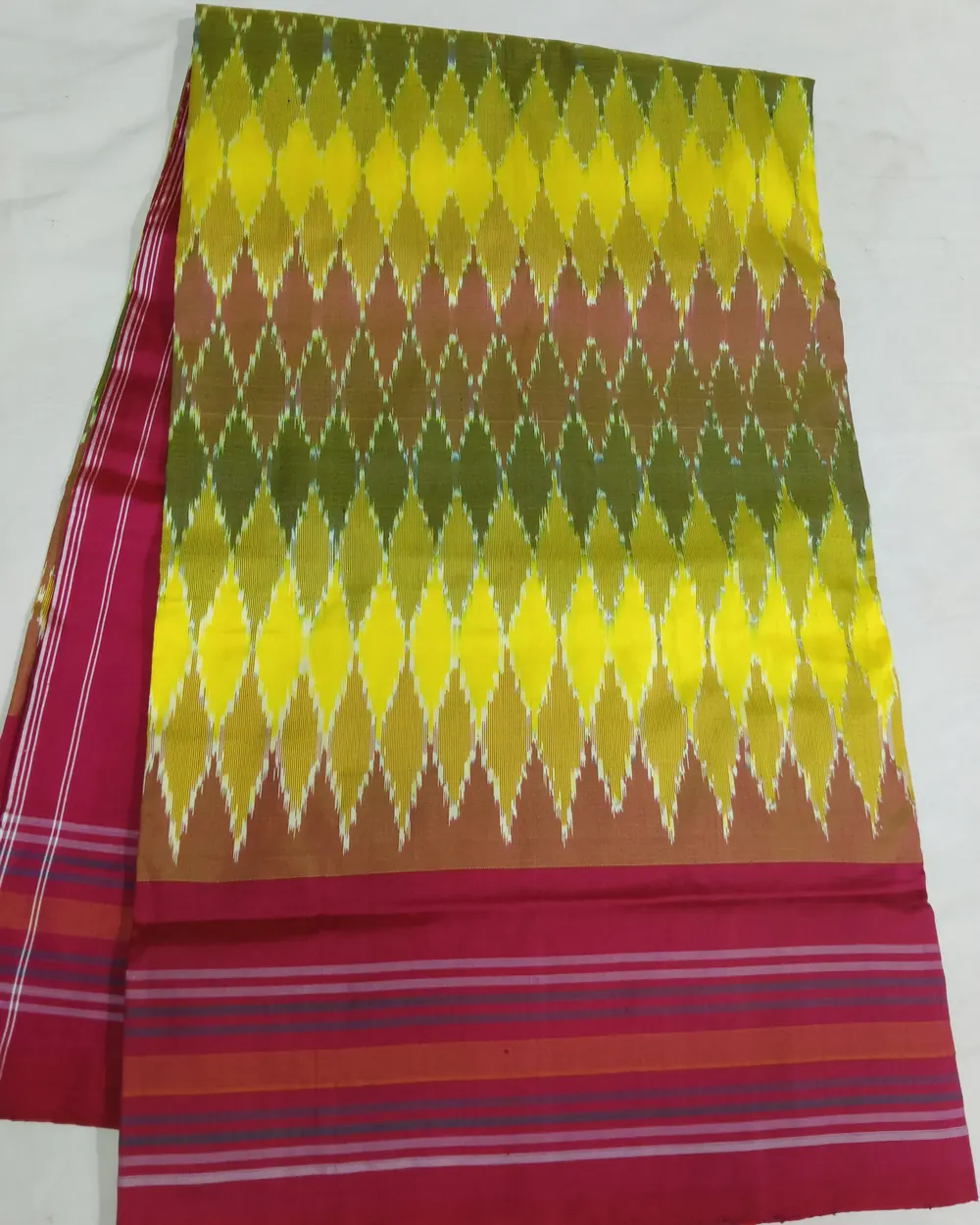 Silk Ikat Saree, · పట్టు ఇకత్ చీర,