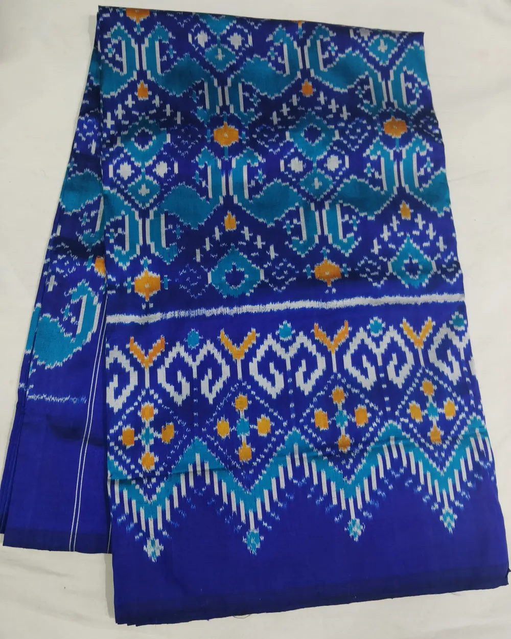 Silk Ikat Saree, · పట్టు ఇకత్ చీర,