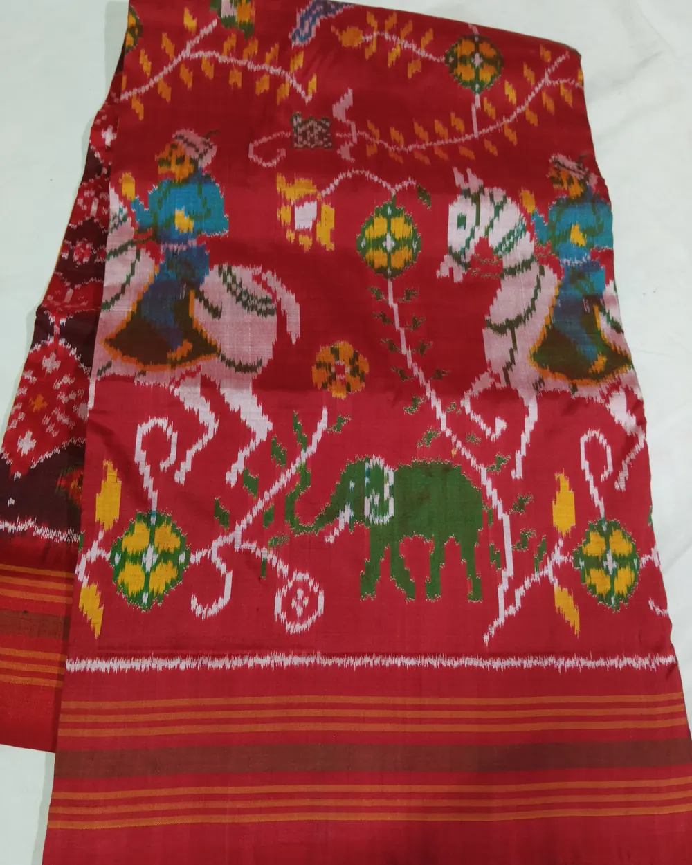 Silk Ikat Saree, · పట్టు ఇకత్ చీర,