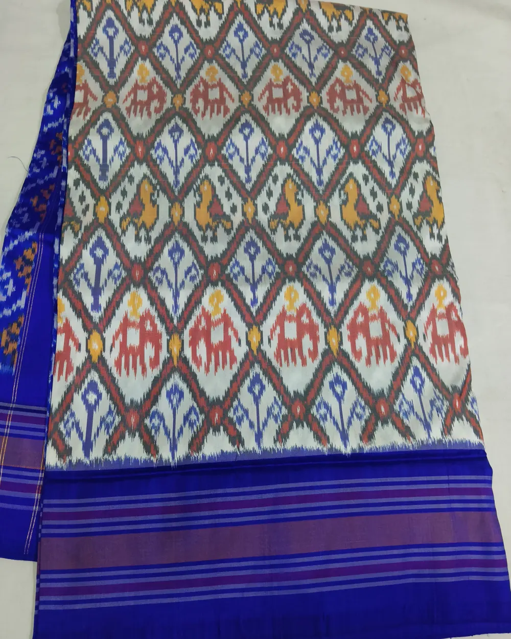 Silk Ikat Saree, · పట్టు ఇకత్ చీర,