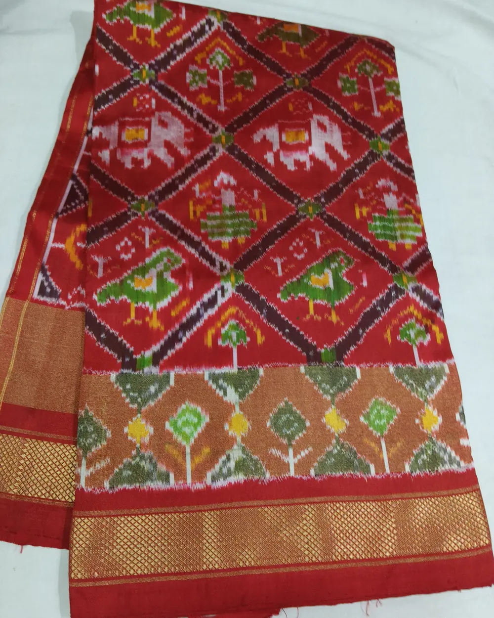 Silk Ikat Saree, · పట్టు ఇకత్ చీర,